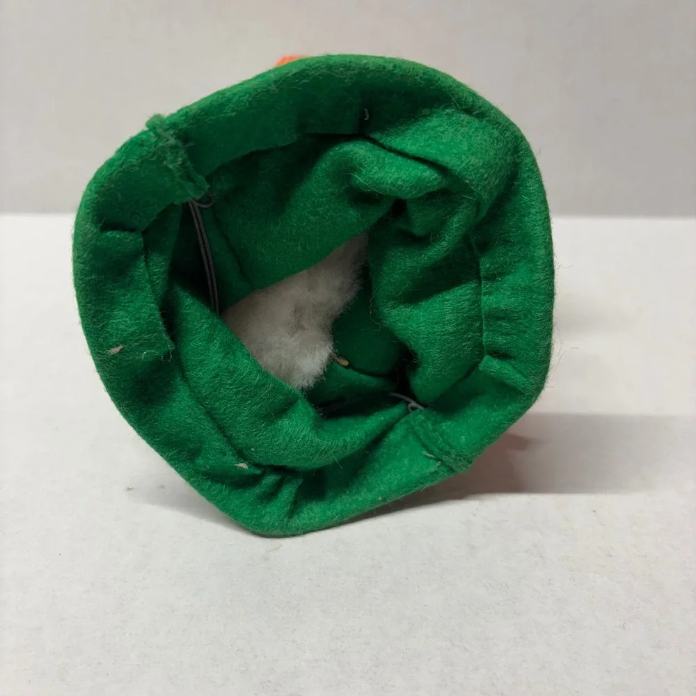 Annalee Dolls Christmas Caroler Girl 7in Green Red Vintage Felt Hand Painted USA